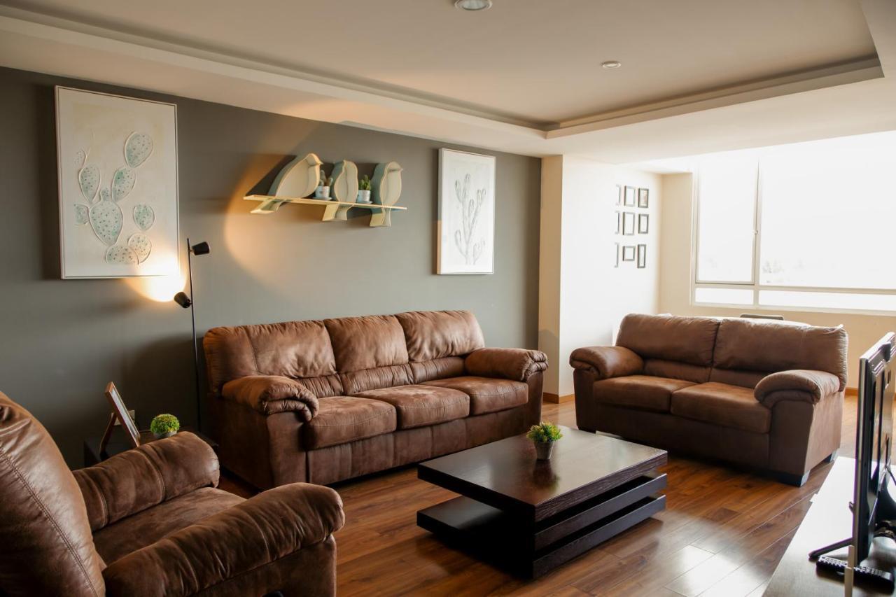 Wanderlot - Departamento Leganza - Penthouse Lujoso Appartement Riobamba Buitenkant foto