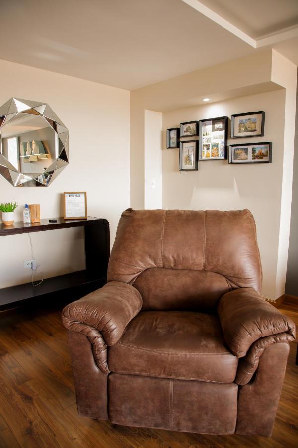 Wanderlot - Departamento Leganza - Penthouse Lujoso Appartement Riobamba Buitenkant foto
