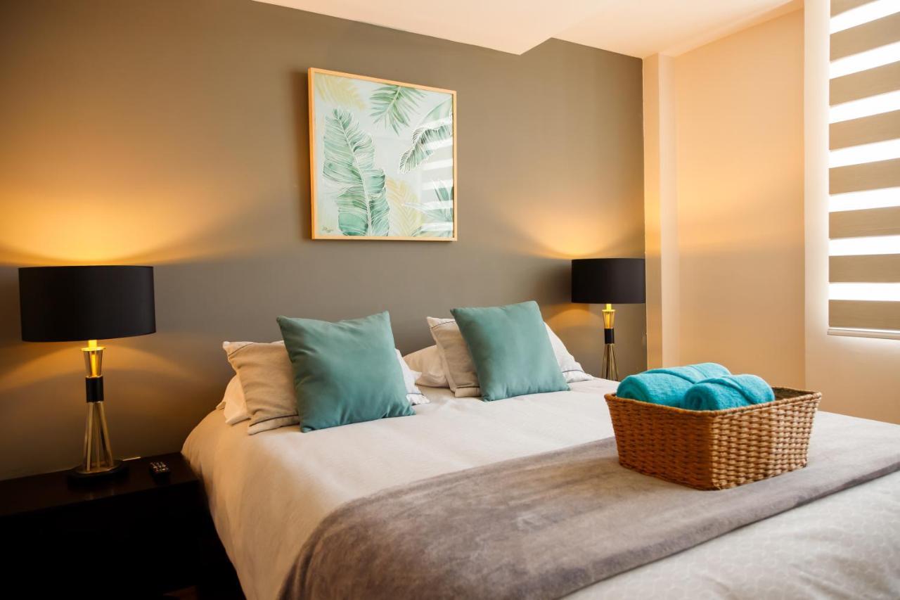 Wanderlot - Departamento Leganza - Penthouse Lujoso Appartement Riobamba Buitenkant foto