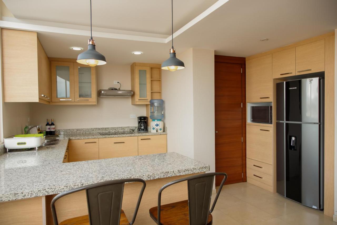 Wanderlot - Departamento Leganza - Penthouse Lujoso Appartement Riobamba Buitenkant foto